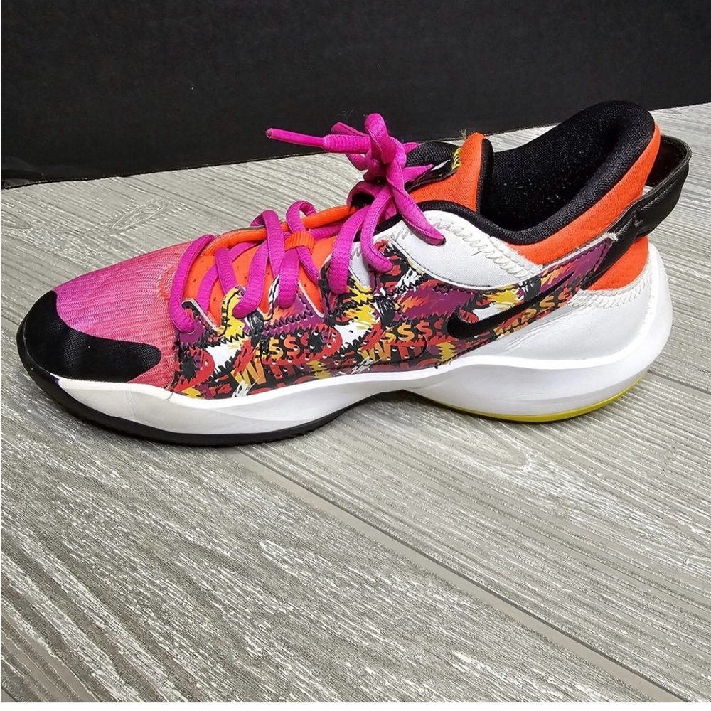 Nike Women's Athletic Shoes - Pink, Orange, Black, White